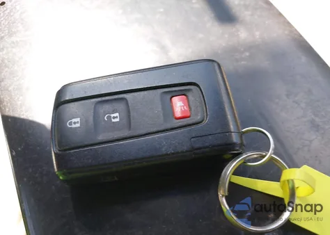 2008 Toyota Prius z USA, uszkodzony, nr VIN JTDKB20U583424754